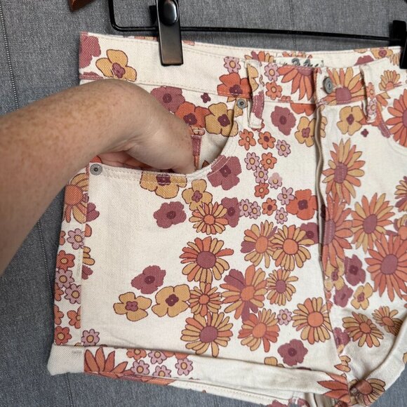 Free People We The Free 70s Retro Brown Floral Itty Bitty Micro Short Size 31 - Picture 4 of 15